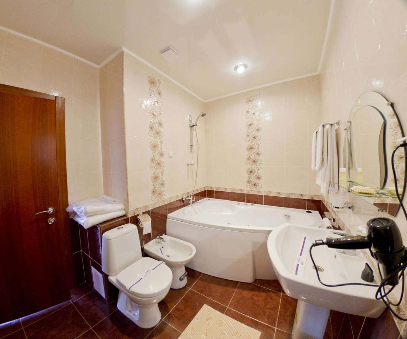 Kristina Hotel Zaporizhia Extérieur photo