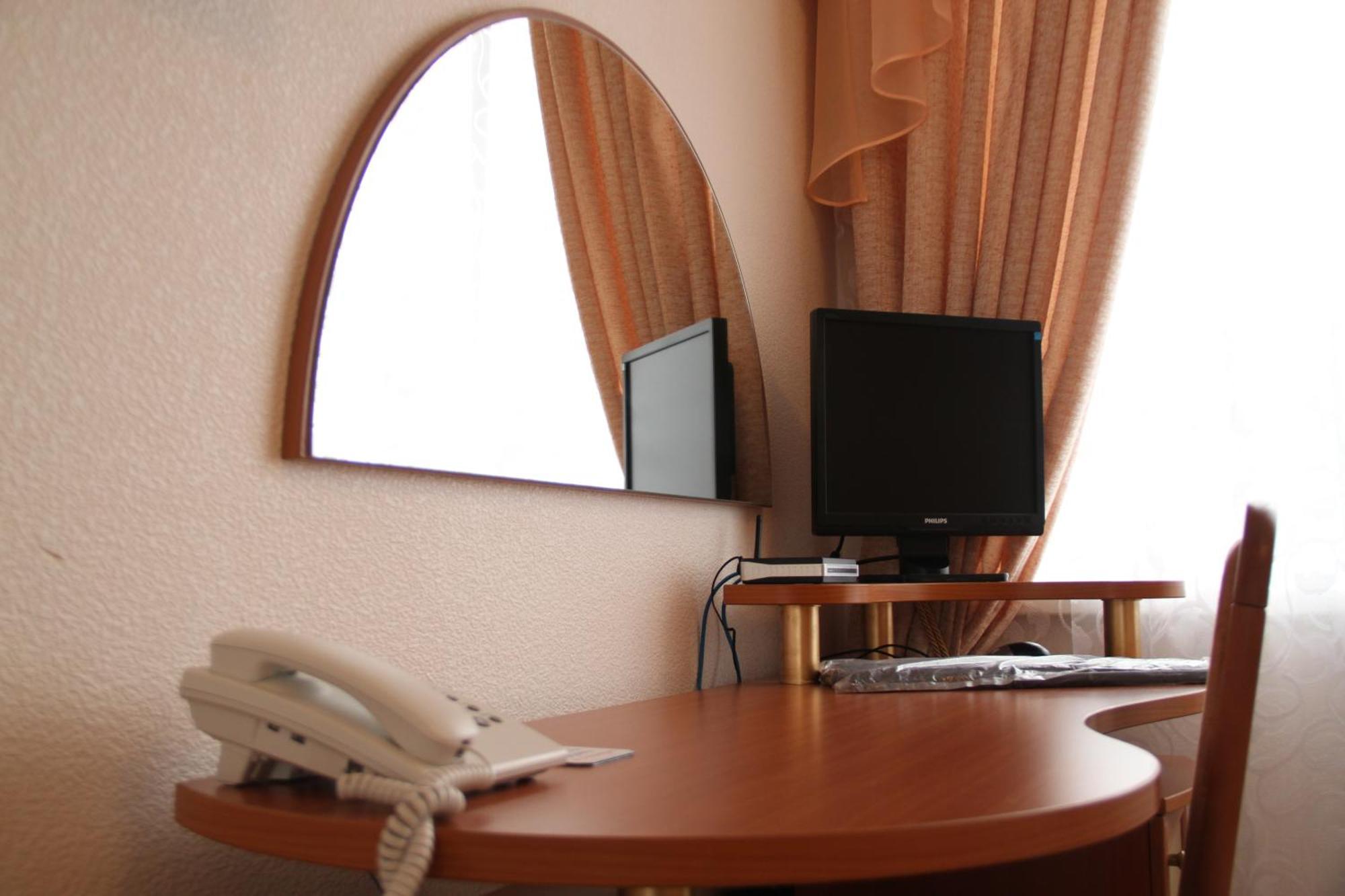 Kristina Hotel Zaporizhia Extérieur photo